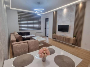 LA&RA lux apartment
